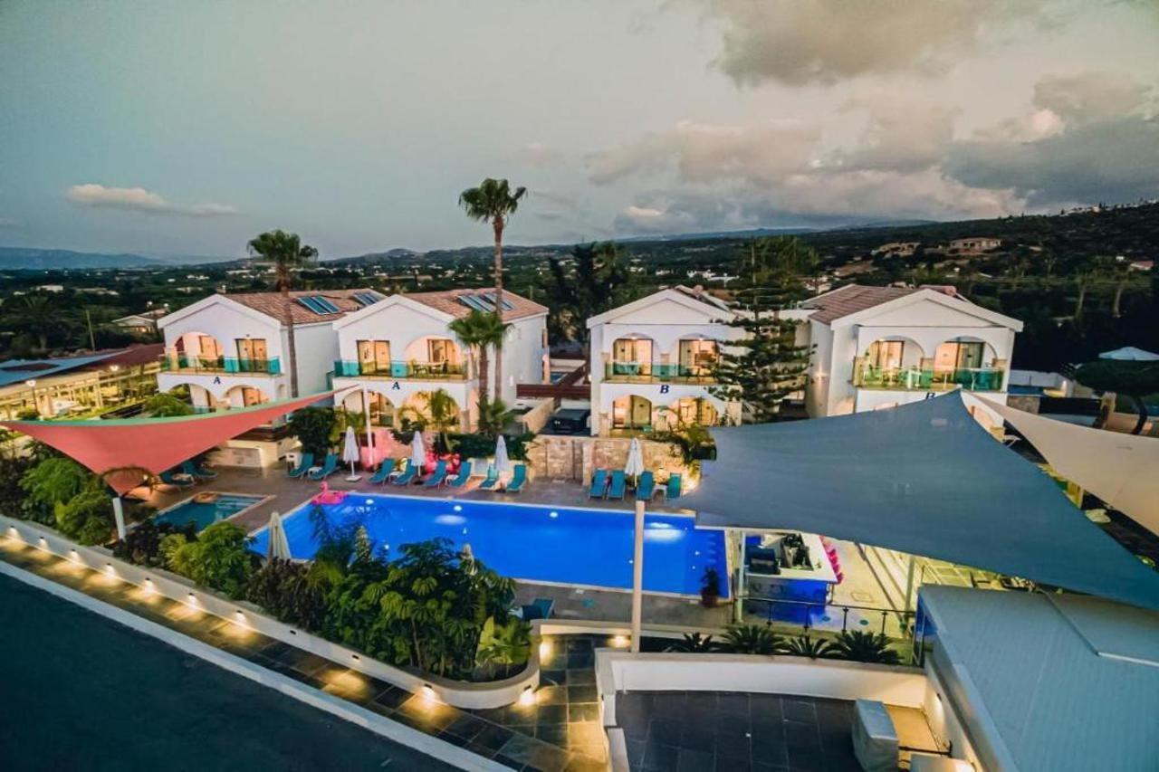 Latchi Escape Hotel And Suites Polis Esterno foto