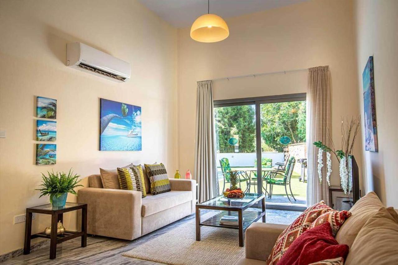 Latchi Escape Hotel And Suites Polis Esterno foto