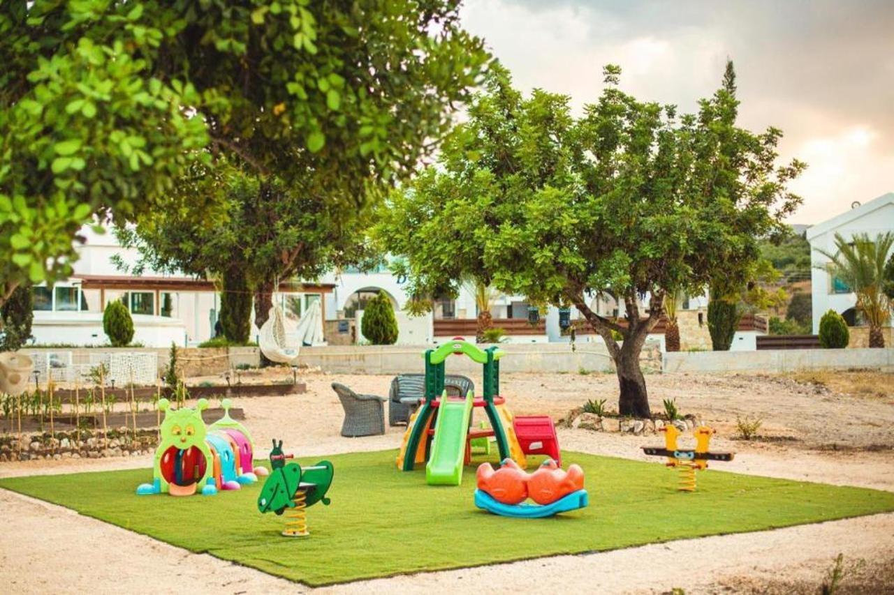 Latchi Escape Hotel And Suites Polis Esterno foto