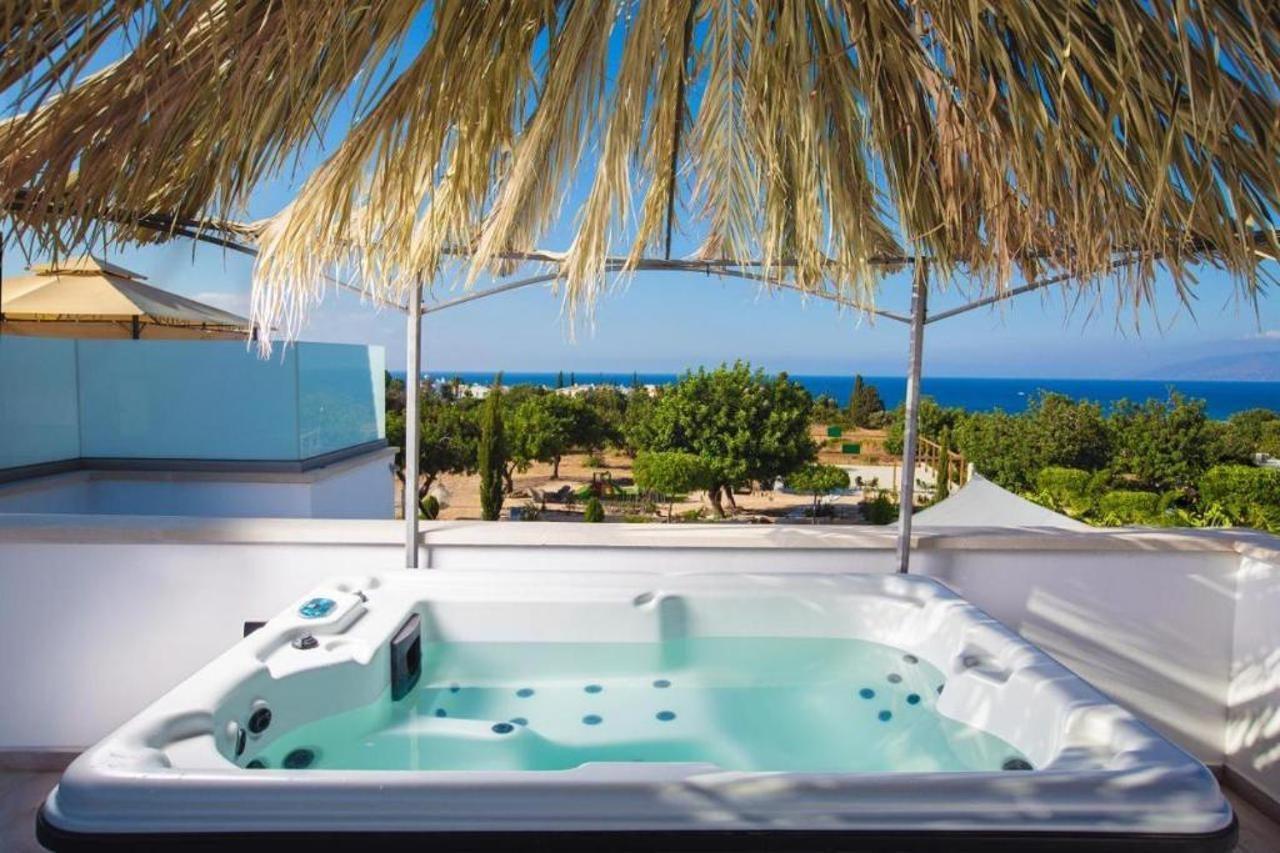 Latchi Escape Hotel And Suites Polis Esterno foto