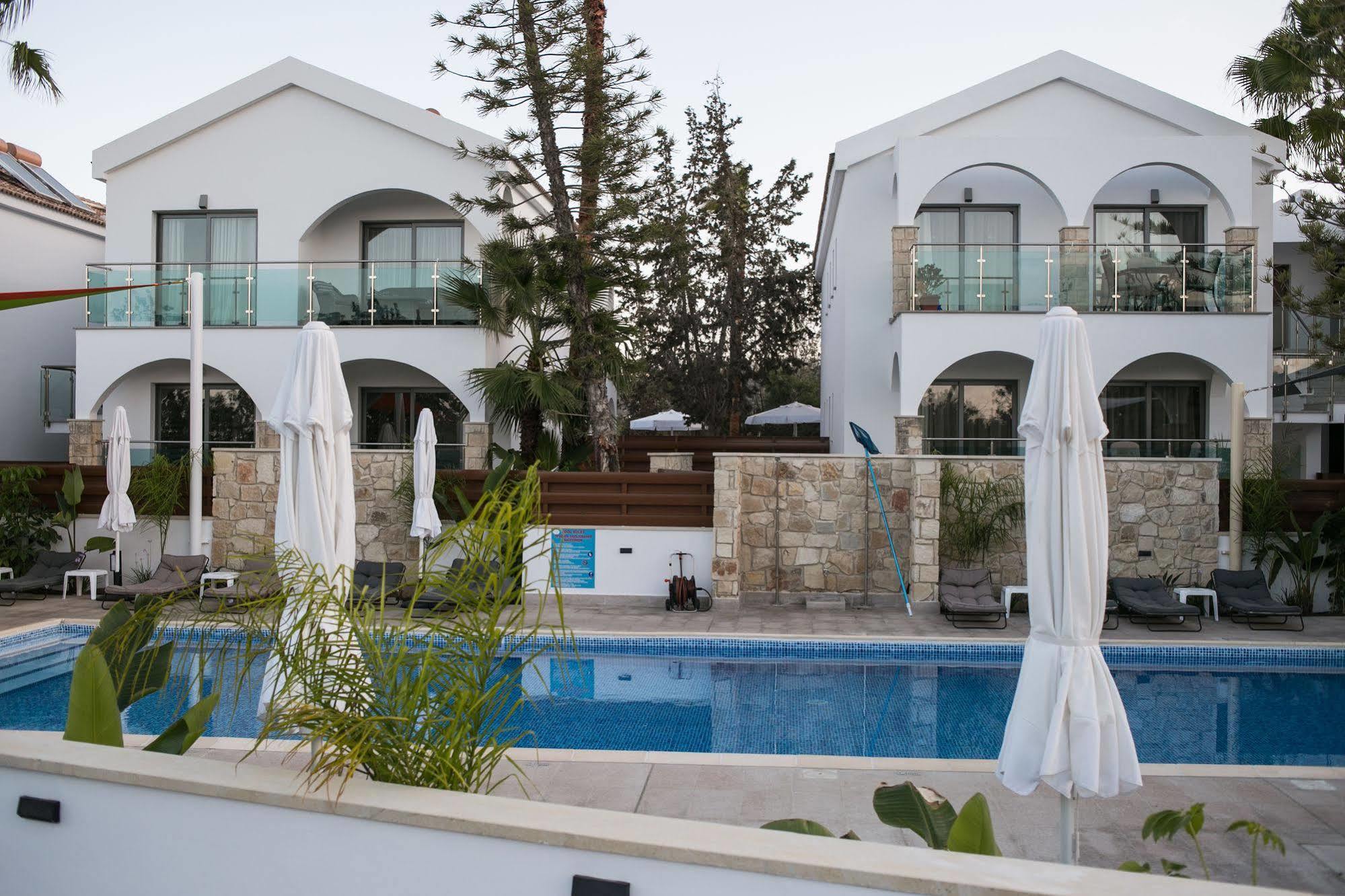 Latchi Escape Hotel And Suites Polis Esterno foto